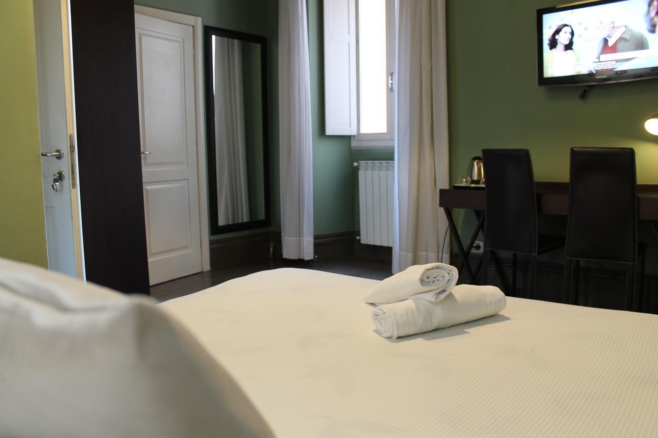 Relais Palazzo Taverna Рим Экстерьер фото