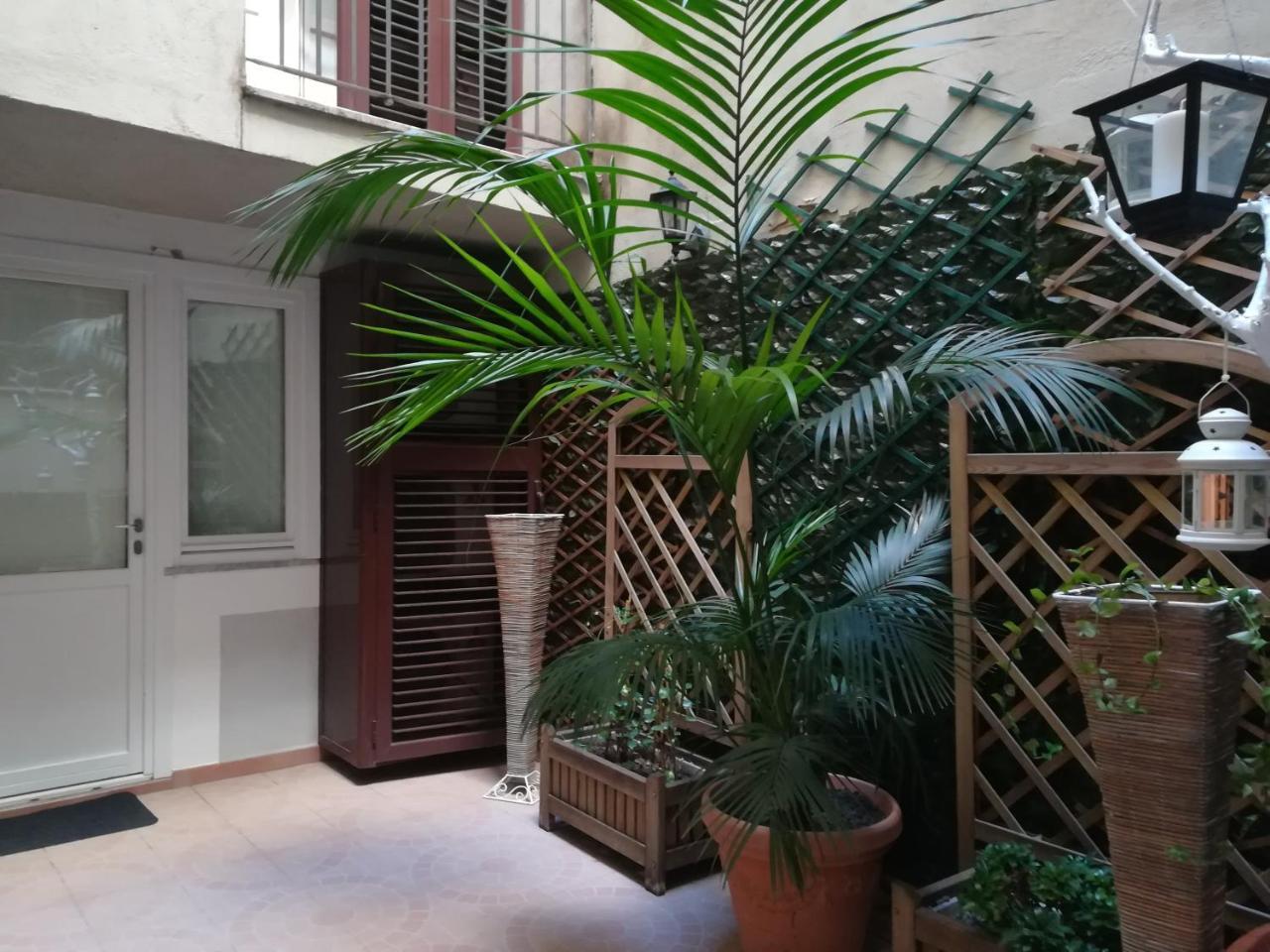 Relais Palazzo Taverna Рим Экстерьер фото
